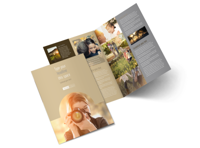 Photographer & Photography Studio